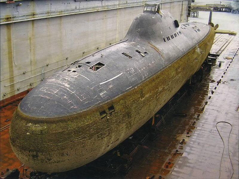 Illustration for article titled Russia's Alfa Class Was The Terrifying Hot Rod Sub Of The Cold War